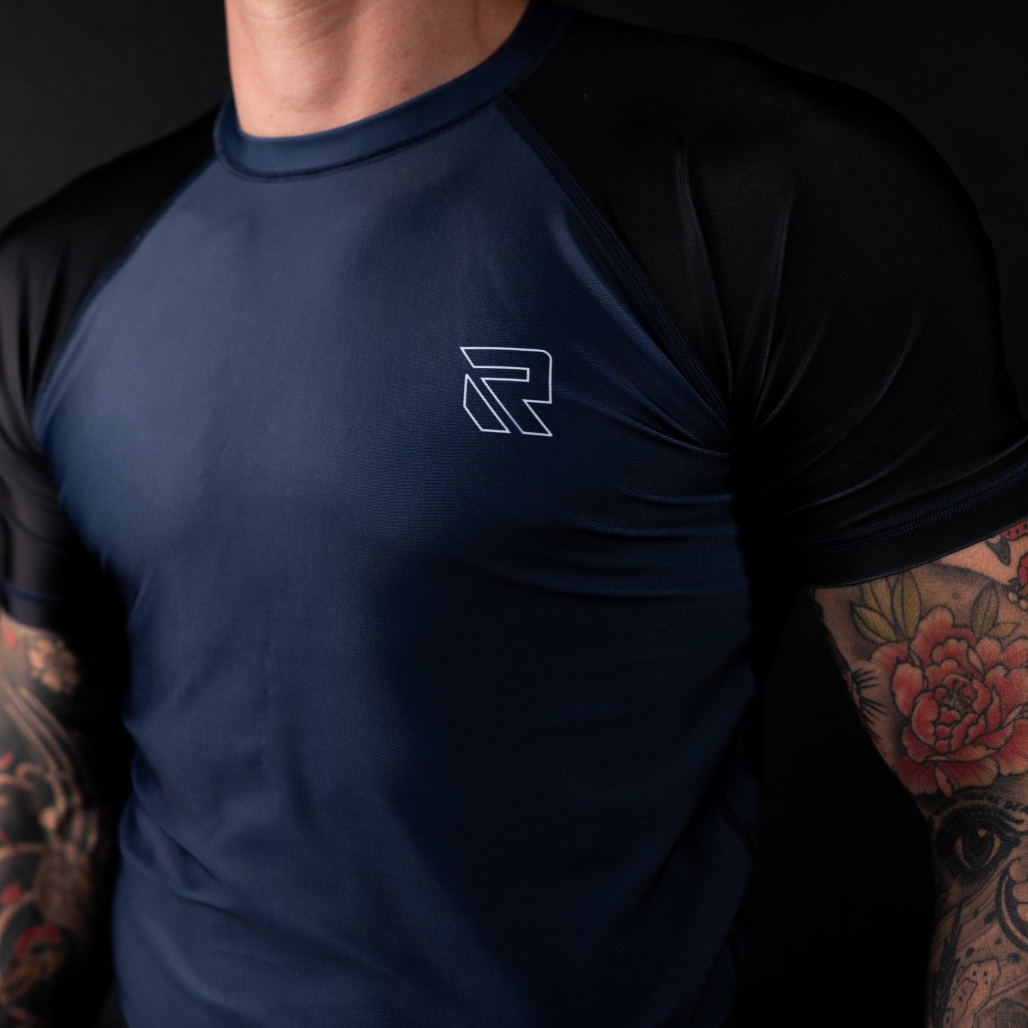 Grounded Rashguard - Navy Blue